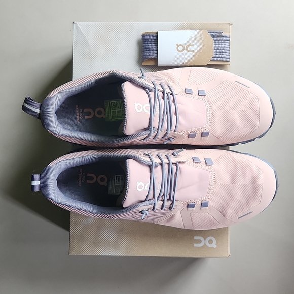 On Running Cloud 5 Waterproof Sneakers - Picture 12 of 15